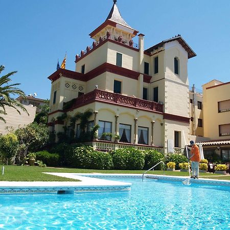 Hotel Hostal Del Sol Сан-Фелиу-де-Гишольс Экстерьер фото