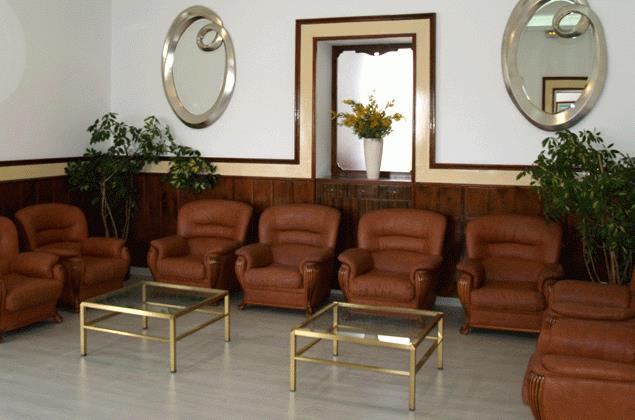 Hotel Hostal Del Sol Сан-Фелиу-де-Гишольс Экстерьер фото